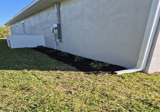 4th image of 122 Naomi Pl, Rotonda West, FL 33947 | MLS# S5146824