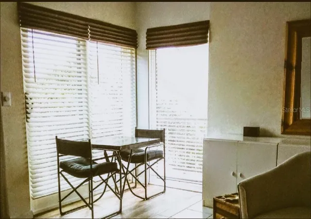 4th image of 722 S Blvd Of The Presidents, SARASOTA, FL 34236