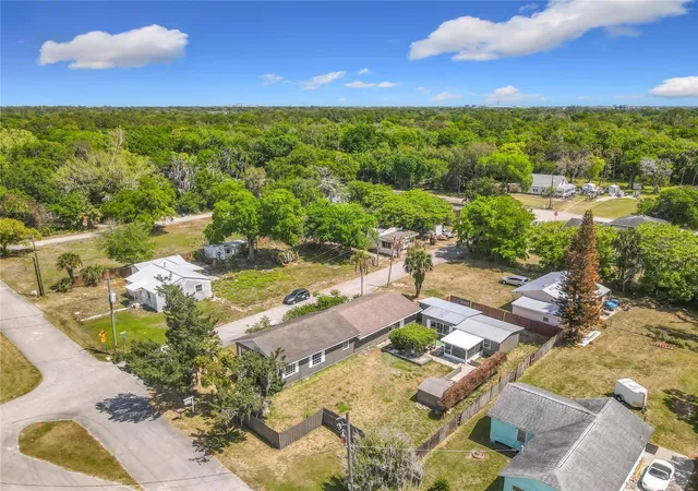 Photo 1 of Single family home for sale at 265 Newcomb St, New Smyrna Beach, FL 32168 | MLS# V4948232 | Listing updated on 2026-10-07