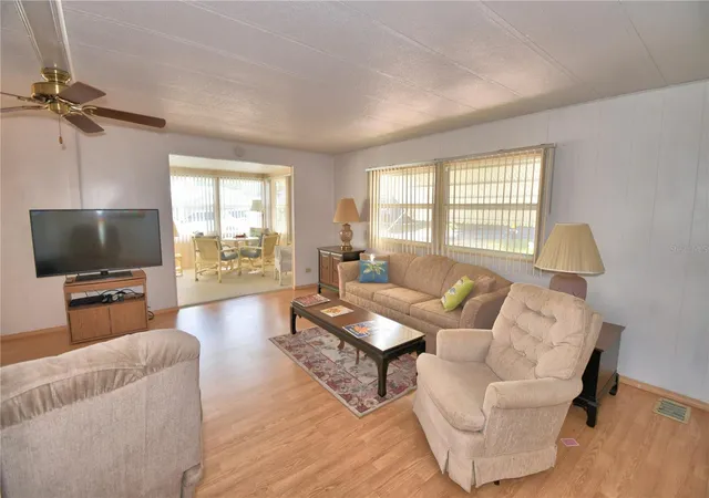 Photo 3 of Manufactured home for sale at 169 Paradise Ln, Auburndale, FL 33823 | MLS# P4938280 | Listing updated on 2026-09-29