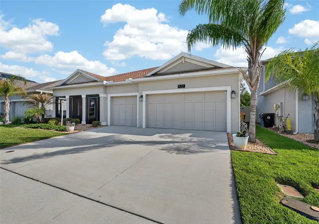 Homes for sale in St Cloud, FL | 4221 Holstein St, St Cloud, FL 34772 | MLS# S5146833