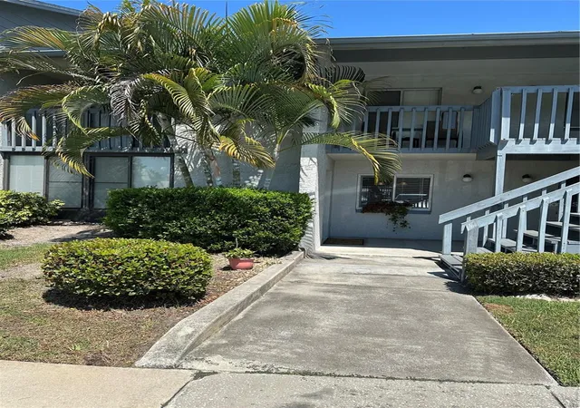 Homes for sale in Largo, FL | 11201 122nd Ave N #127, Largo, FL 33778 | MLS# TB8492310