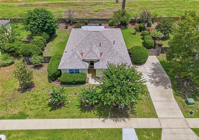 2nd image of 23152 Nw 11th Rd, Newberry, FL 32669 | MLS# GC538998