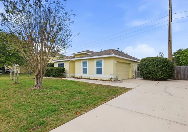 5th image of 23152 Nw 11Th Rd, Newberry, FL 32669 | MLS# GC538998