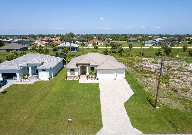 3rd image of 235 Rotonda Blvd S, Rotonda West, FL 33947 | MLS# O6395050