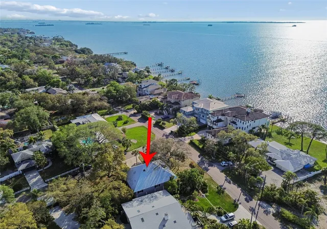 2nd image of 600 N Mayo St, Crystal Beach, FL 34681 | MLS# TB8492373
