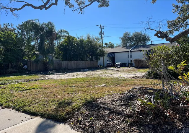 4th image of 404 E Davis Blvd, Tampa, FL 33606 | MLS# TB8492398