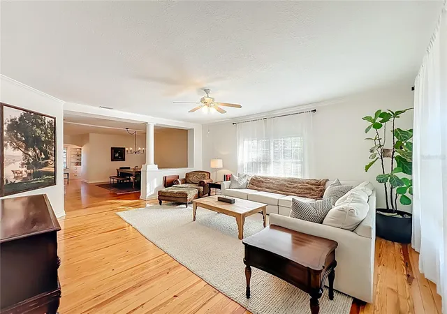 Homes for sale in Orlando, FL | 1209 Clouser Ave, Orlando, FL 32804 | MLS# O6395071