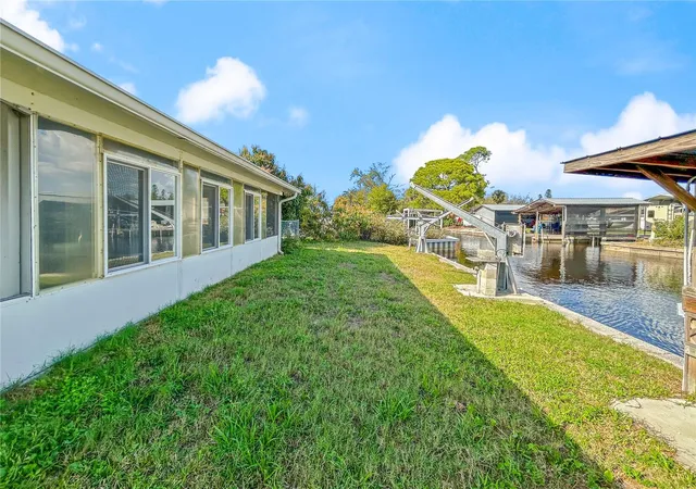 2nd image of 133 Nw 18th St, Ruskin, FL 33570 | MLS# TB8492411