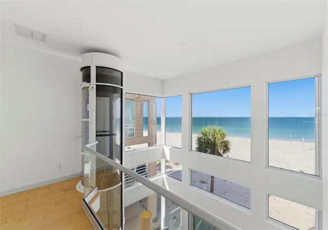 4th image of 8680 W Gulf Blvd, Treasure Island, FL 33706 | MLS# TB8492418