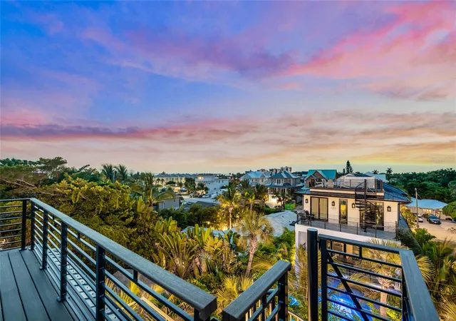 5th image of 209 Garfield Dr, Sarasota, FL 34236 | MLS# A4688244