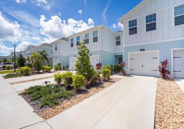 Photo 3 of Townhouse for sale at 4660 Old Blush St, Bradenton, FL 34211 | MLS# TB8492469 | Listing updated on 2026-09-24