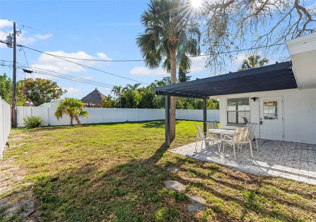 Photo 4 of Single family home for sale at 2003 6th Place SW, Largo, FL 33770 | MLS# TB8492470 | Listing updated on 2026-08-15