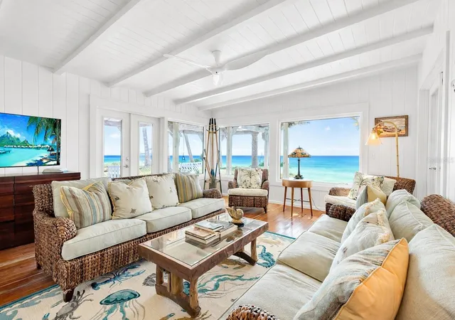 2nd image of 621 Casey Key Rd, Nokomis, FL 34275 | MLS# A4688268