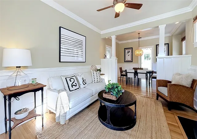 3rd image of 1620 Park Lake St, Orlando, FL 32803 | MLS# O6395175