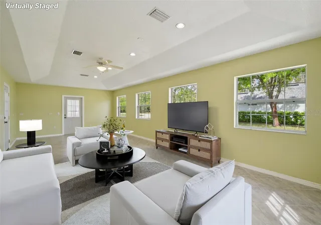 Photo 3 of Single family home for sale at 62 Kankakee Trl, Palm Coast, FL 32164 | MLS# O6395176 | Listing updated on 2026-08-29