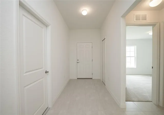 Photo 2 of Single family home for sale at 1165 Bishop St, Avon Park, FL 33825 | MLS# R4910977 | Listing updated on 2026-09-24
