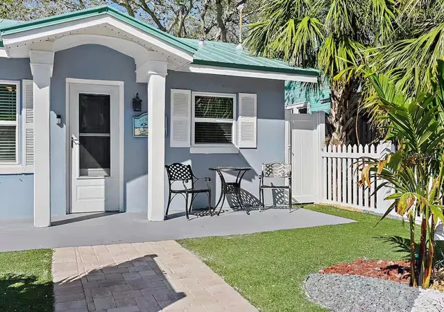 4th image of 724 Gulf Blvd, Indian Rocks Beach, FL 33785 | MLS# TB8492544