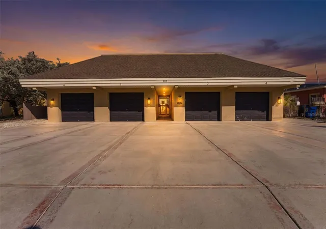 2nd image of 220 126th Ave #1, Treasure Island, FL 33706 | MLS# TB8492558