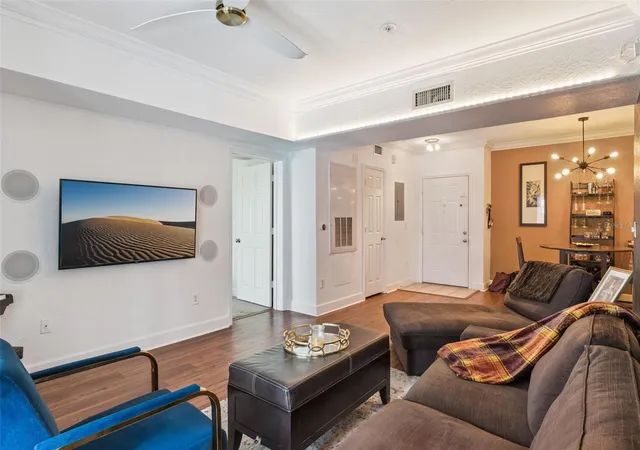 4th image of 202 E South St #2039, Orlando, FL 32801 | MLS# O6395211