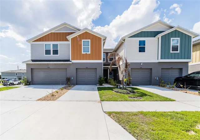 Photo 3 of Townhouse for sale at 4345 Hillock Blvd, Haines City, FL 33844 | MLS# TB8492615 | Listing updated on 2026-08-20