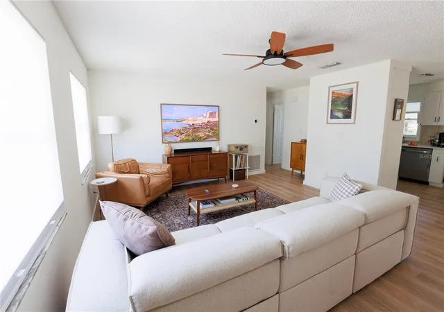 Homes for sale in Fruitland Park, FL | 3630 Eagles Nest Rd, Fruitland Park, FL 34731 | MLS# G5110380