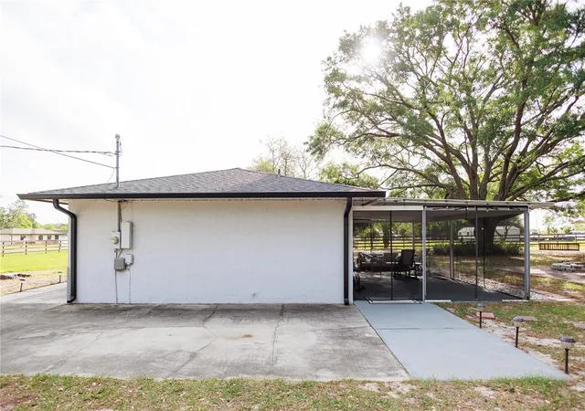 Homes for sale in Fruitland Park, FL | 3630 Eagles Nest Rd, Fruitland Park, FL 34731 | MLS# G5110380
