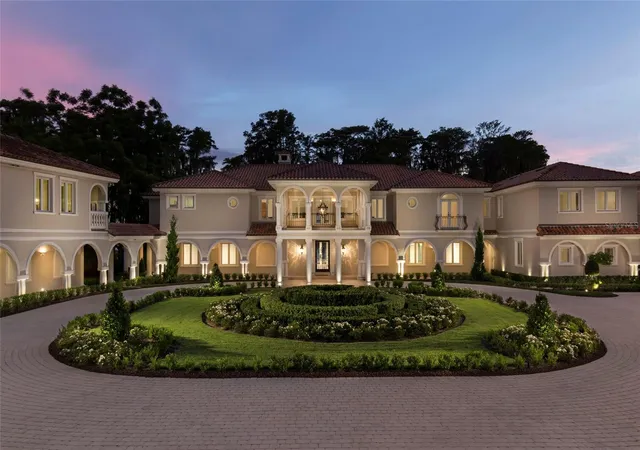 Photo 1 of Mansion for sale at 12488 Park Ave, Windermere, FL 34786 | MLS# O6395291 | Listing updated on 2026-04-16
