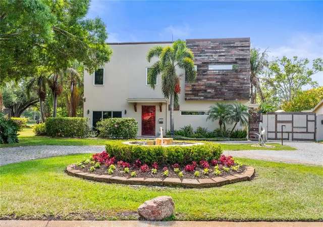 1st image of 2520 Gomaz Wy S, Saint Petersburg, FL 33712 | MLS# TB8492700