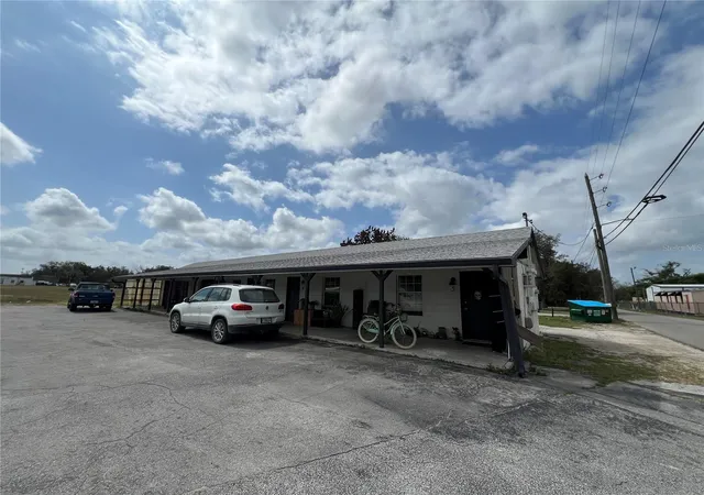 5th image of 617 E Myers Blvd, Mascotte, FL 34753 | MLS# O6395319