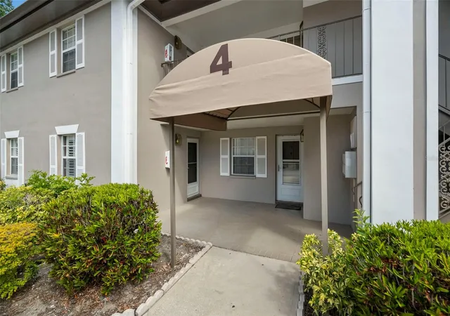 Condo for sale at 5265 E Bay Dr #410, CLEARWATER, FL 33764 | MLS# TB8492734