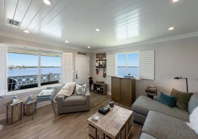 4th image of 761 John Ringling Blvd #31, Sarasota, FL 34236 | MLS# A4688346