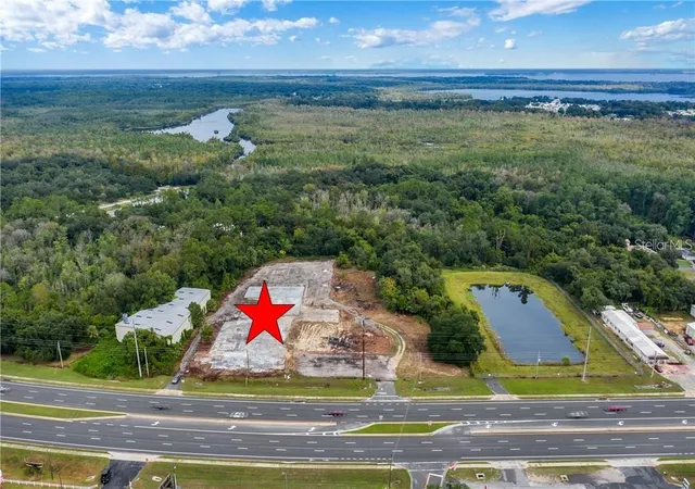 2nd image of 3131 Us Hwy 441 / 27, Fruitland Park, FL 34731 | MLS# A4688350