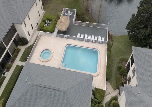 23rd image of 13140 Village Chase Cir #13140, Tampa, FL 33618 | MLS# TB8492746