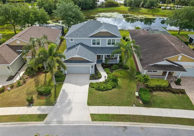 2nd image of 11904 Forest Park Cir, Bradenton, FL 34211 | MLS# A4688356