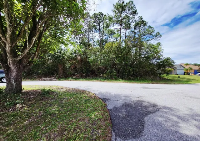 Photo 1 of Land for sale at 1720 Lantana Ct Nw, Palm Bay, FL 32907 | MLS# S5146923 | Listing updated on 2026-08-09