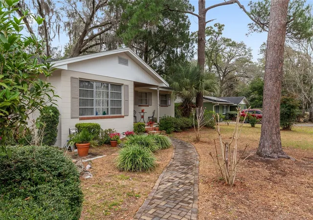 Photo 3 of Single family home for sale at 3710 NW 22nd Place, Gainesville, FL 32605 | MLS# GC539036 | Listing updated on 2026-05-02