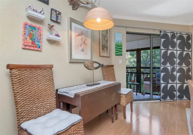 Photo 4 of Condo for sale at 484 Santa Cruz Pl NE #H, Saint Petersburg, FL 33703 | MLS# TB8492784 | Listing updated on 2026-10-01