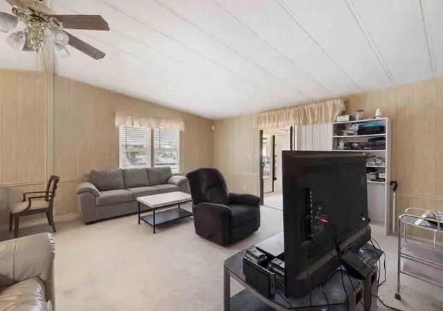 Photo 4 of Sale Pending at 1763 W Schwartz Blvd, Lady Lake, FL 32159 | MLS# A4688380 | Listing updated on 2026-10-06