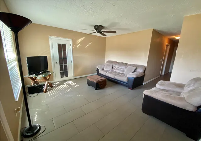 2nd image of 4403 Gandy Cir, Tampa, FL 33616 | MLS# O6395403