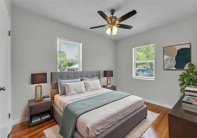 3rd image of 614 W Shady Ln, Lakeland, FL 33803 | MLS# L4960751