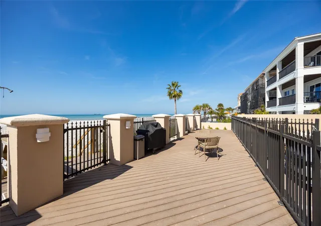 Homes for sale in Indian Rocks Beach, FL | 604 Gulf Boulevard, Indian Rocks Beach, FL 33785 | Houzeo