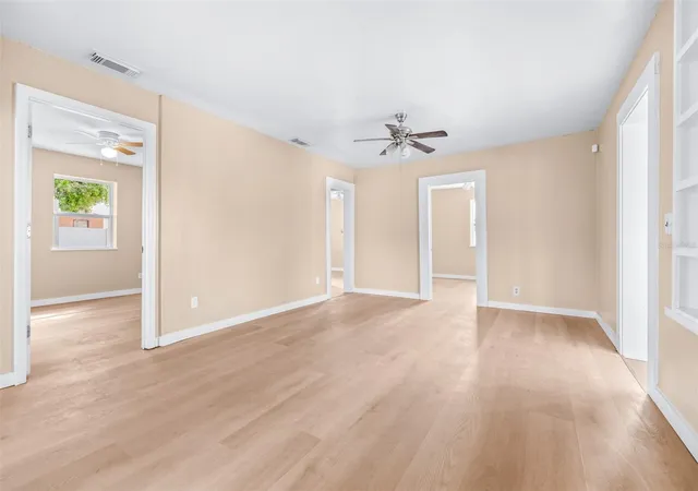Homes for sale in Mulberry, FL | 217 Nw 4th Ave, Mulberry, FL 33860 | MLS# L4960753