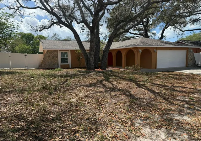 Photo 2 of Single family home for sale at 7350 Landmark Dr, Spring Hill, FL 34606 | MLS# TB8492888 | Listing updated on 2026-09-23