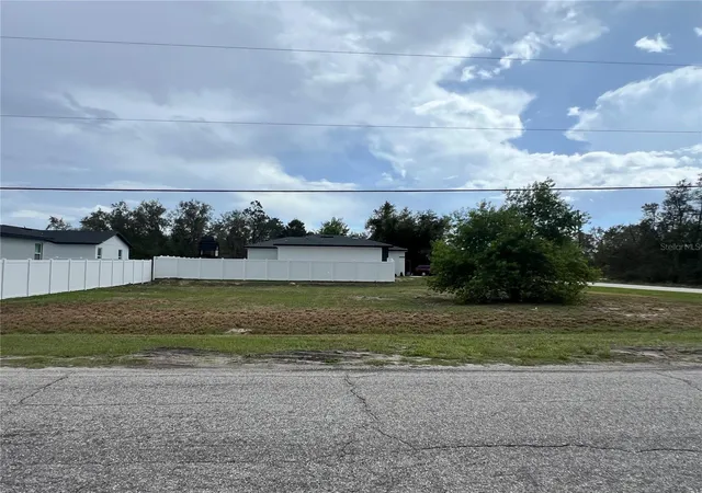 Homes for sale in Poinciana, FL | 1337 Hillsborough Dr, Poinciana, FL 34759 | MLS# P4938299