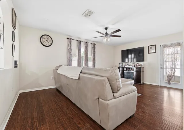 5th image of 2881 Sw 142Nd Ln, Ocala, FL 34473 | MLS# OM721951