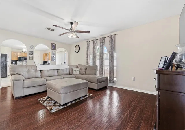 4th image of 2881 Sw 142Nd Ln, Ocala, FL 34473 | MLS# OM721951