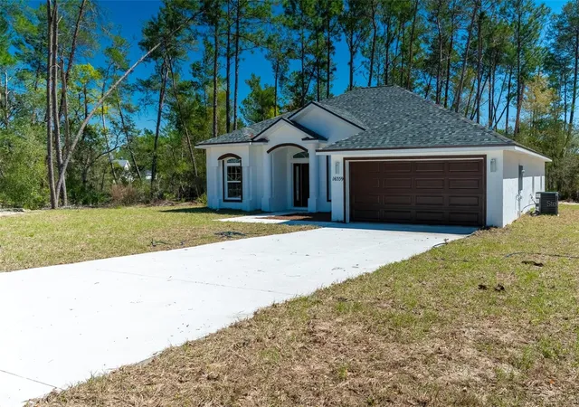 Photo 2 of Single family home for sale at 16559 Sw 48th Terrace, Ocala, FL 34473 | MLS# S5146965 | Listing updated on 2026-04-17