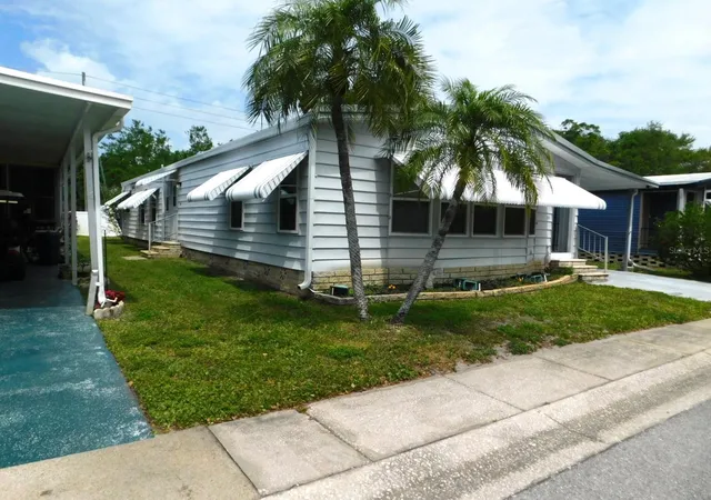 Photo 4 of Sale Pending at 1001 Starkey Rd #99, Largo, FL 33771 | MLS# TB8492915 | Listing updated on 2026-10-02
