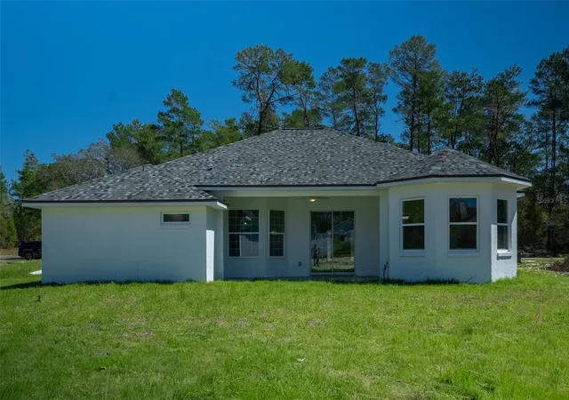 Photo 5 of Single family home for sale at 17820 SW 33rd Terrace, Ocala, FL 34473 | MLS# S5146969 | Listing updated on 2026-04-17